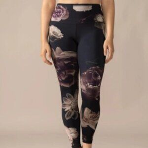 Rose Boreal - Reversible Ultralight High-Rise Legging - Gothic Bloom - 6 - NWT